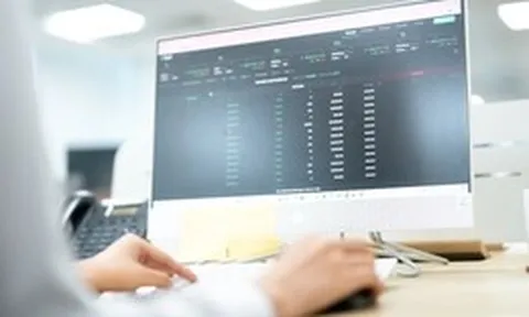 Cổ phiếu vốn nhà nước điều chỉnh, VN-Index giảm hơn 3 điểm