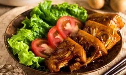 Món chay mít non rô ti đơn giản cho mùa Vu Lan
