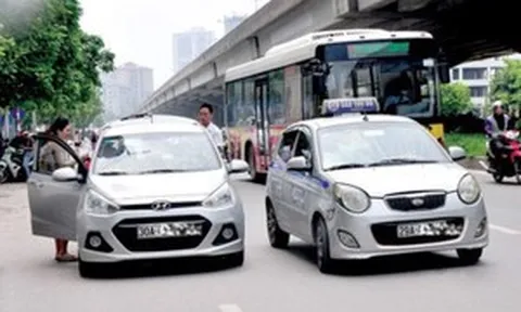 Từ hôm nay, xe ghép, xe tiện chuyến dùng biển trắng chở khách thu tiền sẽ bị phạt tới 14 triệu đồng