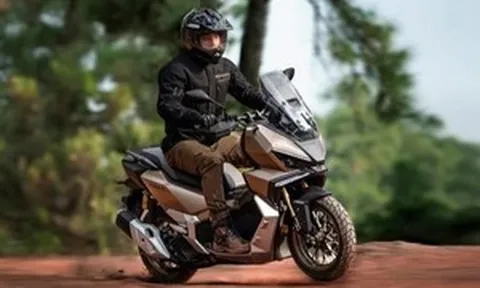 Xe tay ga địa hình 150cc của Honda trình làng: Ngoại hình dữ dằn, trang bị chẳng kém phân khối lớn