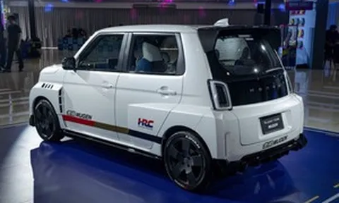 Honda Super-ONE có gói độ chính hãng giá hơn 500 triệu đồng, gần bằng 2/3 giá xe