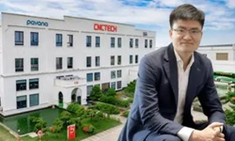 Chủ tịch công ty bán cổ phiếu thu trăm tỷ