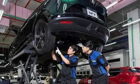 Lái VinFast VF 7 đi du lịch, chủ xe nói thật về khoang là hành lý, nhìn nhận thẳng chi phí với nhiều người đi ô tô là 'nỗi lo'