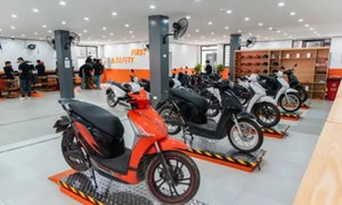 Cận cảnh 'siêu xưởng' Dat Bike lớn nhất miền Bắc: Rộng 1.000m², xử lý 70 xe cùng lúc, phụ tùng dòng đã ngừng bán vẫn có sẵn