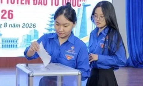 Tuổi trẻ TP.HCM gửi hơi ấm đến vùng cao, trao niềm tin nơi biên giới, biển đảo