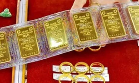 Giá vàng miếng, vàng nhẫn trơn sáng 23/8 tại SJC, DOJI, PNJ, Bảo Tín Minh Châu