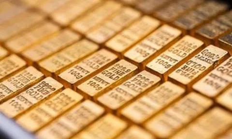 Chuyên gia đưa ra khuyến nghị ‘sốc’ khi giá vàng tăng hơn 15%