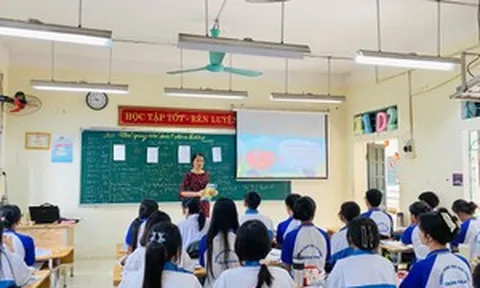 Mỗi giáo viên được nhận 31.875.000 đồng tiền thưởng cùng Huy hiệu, chi tiết ai thuộc nhóm đối tượng hưởng?