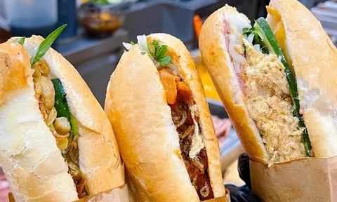 Nghi ngộ độc sau khi ăn bánh mì ở Gia Lai: 150 người nhập viện, đã lấy mẫu xét nghiệm