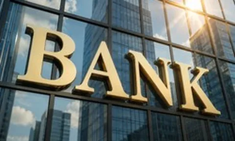 Loại trừ ảnh hưởng của chi phí dự phòng, Vietcombank chỉ đứng thứ tư về lợi nhuận thuần, VietinBank, VPBank và Agribank mới là ba ngân hàng dẫn đầu