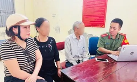 Mang 5 chỉ vàng đi bán tại Vàng Bạc Cường Sen: Chủ tiệm nhất định không mua mà đưa vợ chồng cụ ông đến công an làm việc