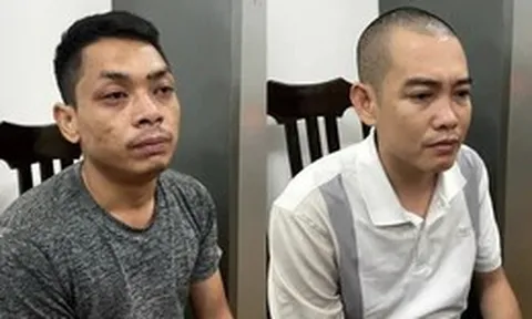 Trêu ghẹo cô gái ở quán bia không xong, 2 thanh niên quay sang đánh bạn trai và người can ngăn