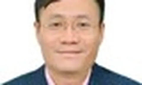 Thị thực mở cửa, thể chế giữ người