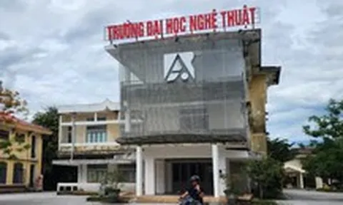 Chứng chỉ tiếng Anh được bộ công nhận nhưng Trường đại học Nghệ thuật vẫn lắc, làm sinh viên hoang mang