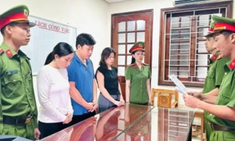 Triệt phá xưởng thuốc đông y giả tại Thanh Hóa: Sự thật tai hại sau những liều thuốc dán mác lương y gia truyền