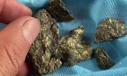 Phát hiện gần 1 km quặng kim loại chiến lược