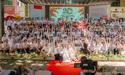 Tìm lại mình trong 'Cuộc hẹn với thanh xuân'
