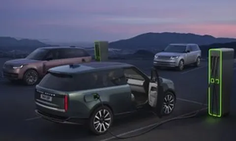 Ra mắt Range Rover EV 2027: Khối pin bọc thép cho khả năng lội nước trèo đèo vượt trội, tầm hoạt động 536km, sạc nhanh 20 phút, giá từ 3,5 tỷ đồng
