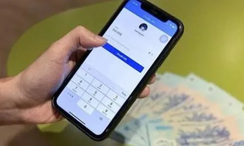 Một ngân hàng tăng hạn mức chuyển tiền, có giao dịch lên gấp 5 lần