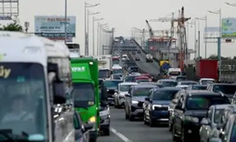 Áp lực đi lại trên cao tốc TP.HCM - Long Thành ngày càng tăng, chờ ngày hoàn thành mở rộng