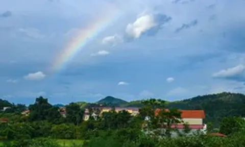 Học sinh vùng biên đón năm học mới ở ngôi trường gần 400 tỉ