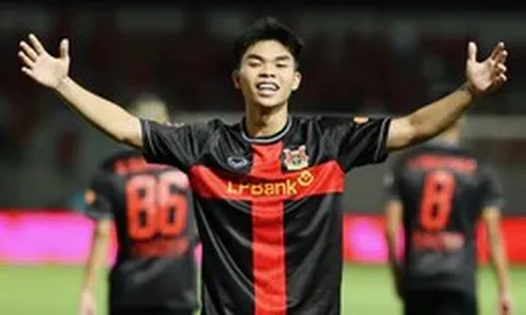 Rời U20 Việt Nam, Nguyễn Lê Phát lập tức ghi bàn ở V-League
