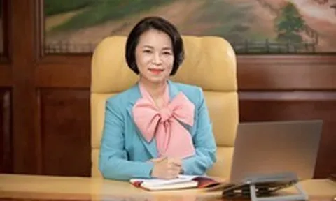 Bà Phạm Thu Hương vừa rời top 1000 người giàu nhất hành tinh