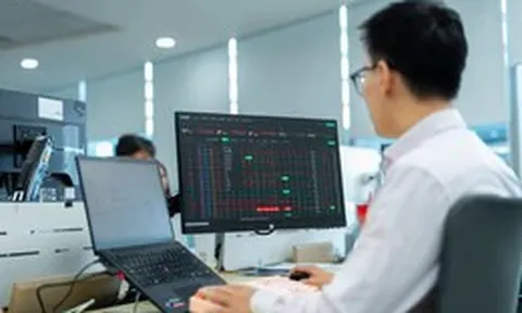 Chứng khoán tuần mới: Đếm ngược nâng hạng, VN-Index nhắm mốc 1.900 điểm