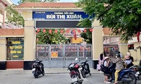Giáo viên lo lắng vì đi dạy ở phường khác nhưng vẫn thuộc trường cũ