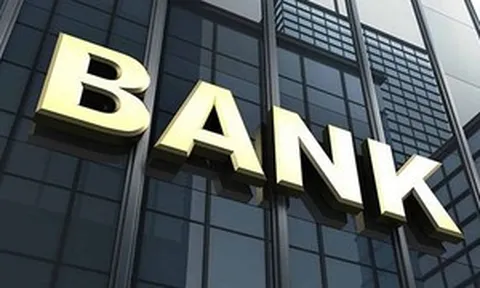 Ba ngân hàng quốc doanh chiếm gần 40% lợi nhuận nhóm nhà băng niêm yết, tăng trưởng gần gấp đôi phần còn lại