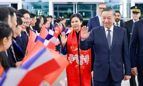 Tổng Bí thư, Chủ tịch nước Tô Lâm và Phu nhân đến Paris, bắt đầu thăm chính thức Pháp