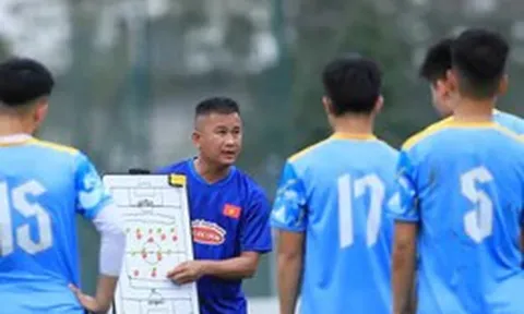 Đội tuyển U23 Việt Nam chỉ còn 2 thủ môn trước ngày đi dự Asiad 20