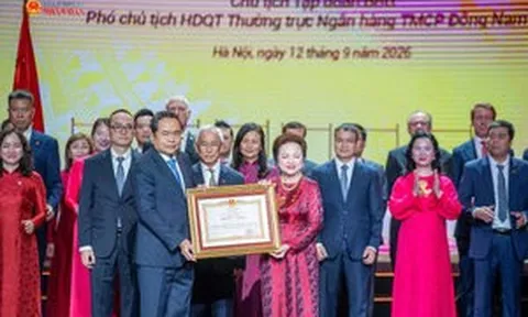 Chủ tịch BRG Nguyễn Thị Nga nhận danh hiệu Anh hùng Lao động, đưa ra cam kết trong giai đoạn mới