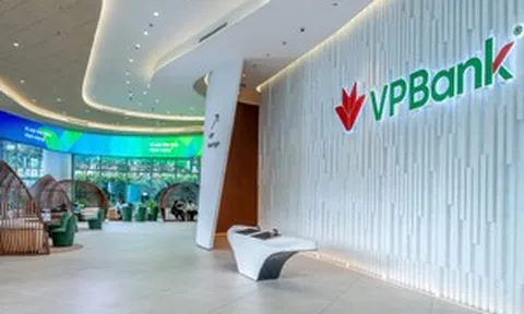Khách hàng VPBank mua iPhone 18 tại Viettel Store, Thế Giới Di Động, Điện Máy Xanh… đón tin vui