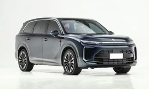 Mẫu SUV 6 chỗ dài hơn 5 mét, tràn ngập công nghệ hiện đại bất ngờ lên kệ với mức giá bằng xe hạng B, giá chỉ từ 629 triệu đồng