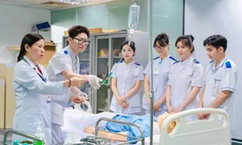 Cơ hội vàng cho sinh viên ngành điều dưỡng: Được hỗ trợ ăn ở, học tập, thu nhập hơn 50 triệu đồng/tháng