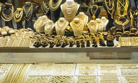Giá vàng hôm nay (16/9): 'Lặng im' trước quyết định quan trọng của Fed