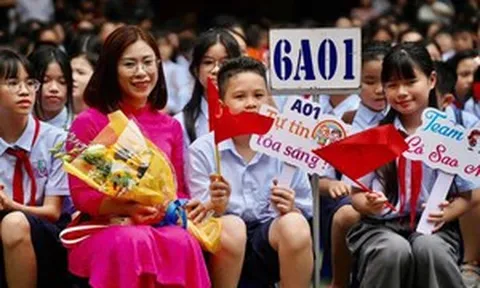 Một nhóm cán bộ có thể được nhận gần 1,8 triệu đồng phụ cấp mỗi tháng, chi tiết ai thuộc nhóm đối tượng hưởng?
