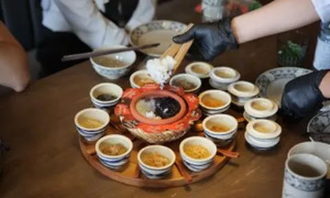 Nhà hàng được MICHELIN Guide Vietnam vinh danh ở hạng mục Bib Gourmand kể chuyện ẩm thực miền Trung từ 9 vị muối