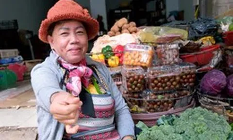 Vì sao chợ Đà Lạt vẫn sống khỏe khi chợ truyền thống khác 'ngáp ngủ'?