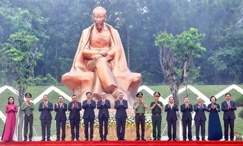 Tổng Bí thư, Chủ tịch nước Tô Lâm dự lễ khánh thành tượng đài 'Bác Hồ với Ngày hội non sông'