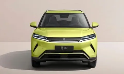 ‘Xuất kích’ mạnh mẽ, BYD có mẫu SUV giá từ 295 triệu được phát triển từ e-Platform 3.0, đi xa tới 501km/1 lần sạc, thiết kế long lanh