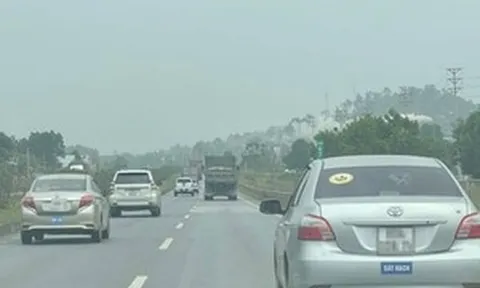 Thông tin mới về việc 'siết' hoạt động của xe tập lái trên cao tốc