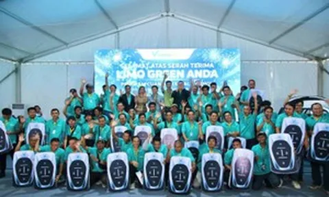 Green SM ra mắt taxi điện 6 chỗ tại Indonesia, chia sẻ doanh thu 92% cho tài xế
