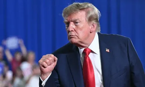 Ông Trump nói Houthi đồng ý không đánh Mỹ