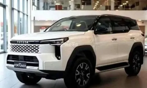 Hình ảnh Toyota Fortuner 2027 chạy thử ở Thái Lan và những thay đổi đáng chờ đợi