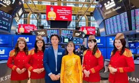Nữ tỷ phú Việt Nam xuất hiện trên toàn bộ màn hình tại Sở giao dịch chứng khoán lớn nhất thế giới