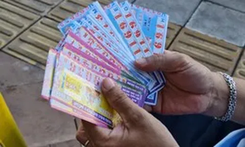 Công ty xổ số nên chăm lo cho người bán vé số dạo thay vì cứ đi 'học kinh nghiệm' nước ngoài