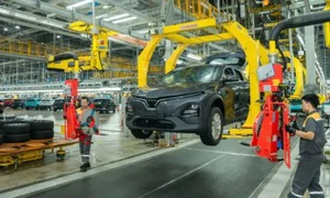 Vingroup ráo riết tìm nhà cung cấp Việt cho chuỗi sản xuất toàn cầu