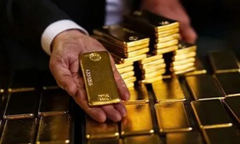 Giá vàng hôm nay (24/9): Bất ngờ quay đầu, Fed lại gây sức ép